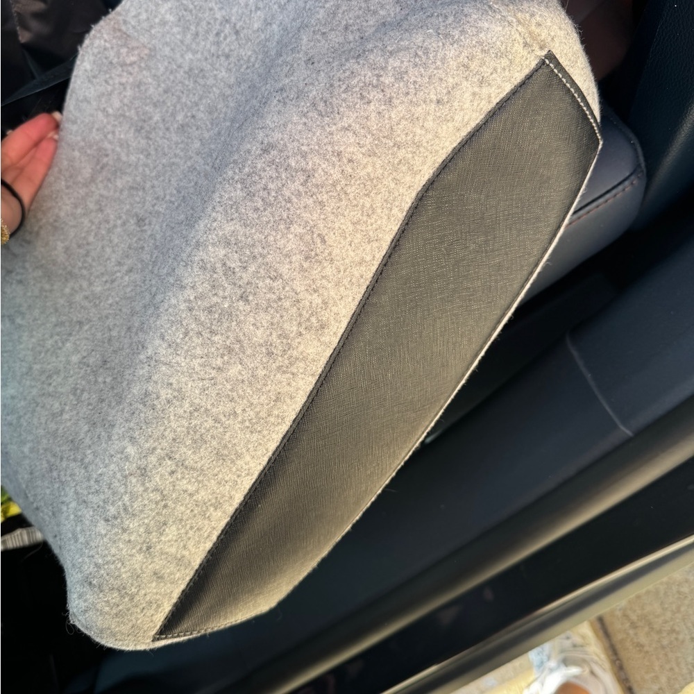 Kate Spade Gray Felt Nouveau York Tote - Picture 5 of 5